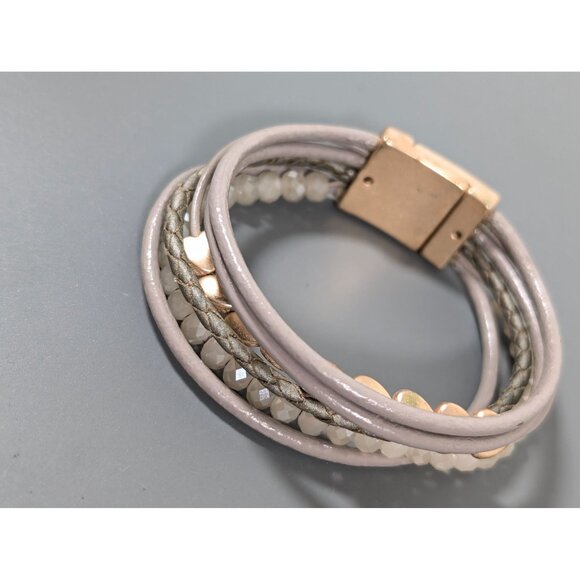 SAACHI Gold Tone Beige Gray Leather Glass Multi Cord Magnetic Bracelet 7" - Picture 2 of 10